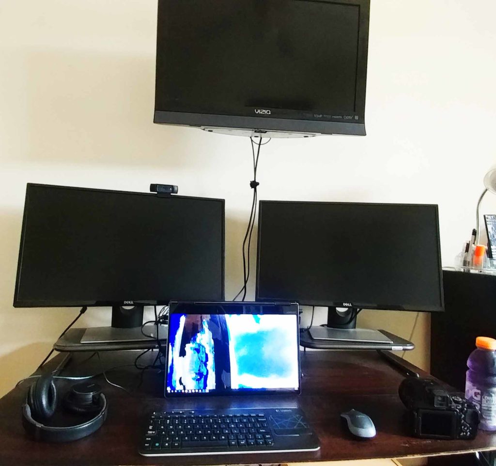 Recycled folding table into handsome desk